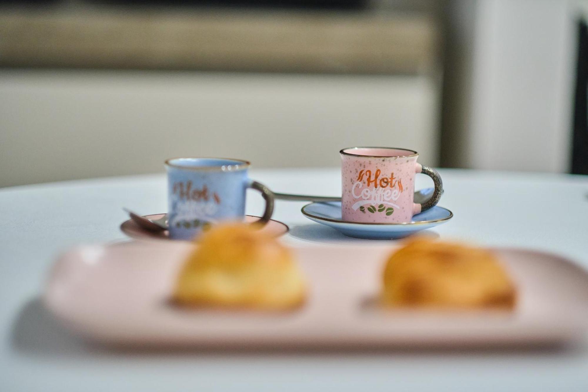Pink Star Napoli Luxury Apartment Buitenkant foto