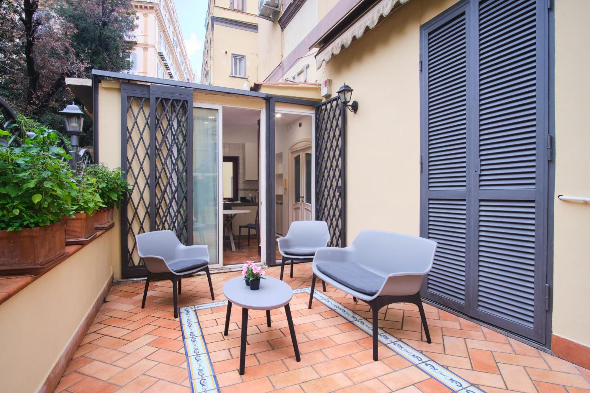 Pink Star Napoli Luxury Apartment Buitenkant foto